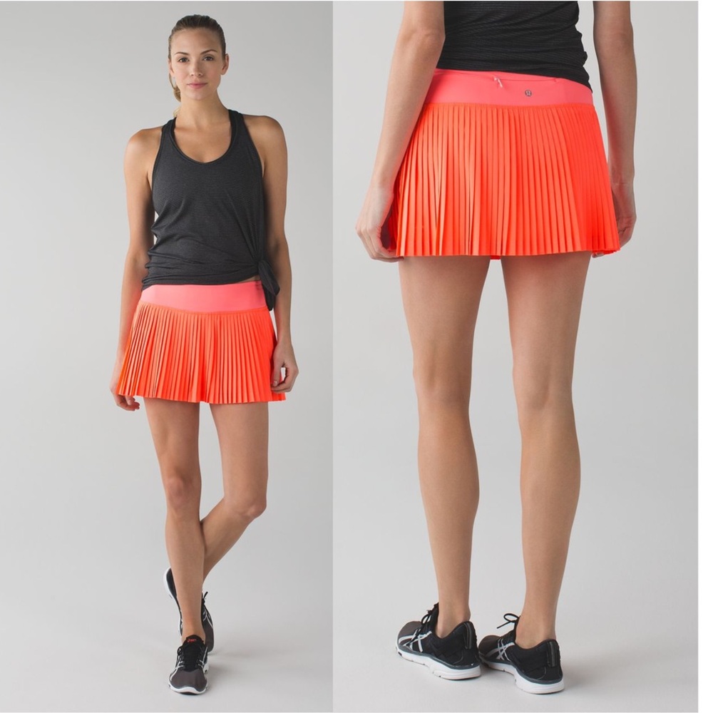 Lululemon Neon Coral Pleated Tennis Skirt Shorts Lined Size 6